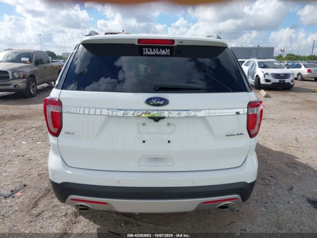 Ford Explorer Xlt Image 13