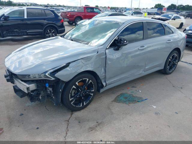 Kia K5 Gt-line Image 2