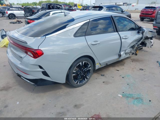 Kia K5 Gt-line Image 5