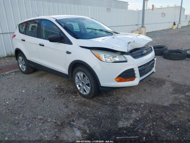 Ford Escape S Image 1