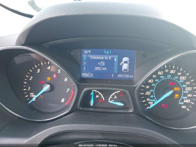 Ford Escape S Image 10