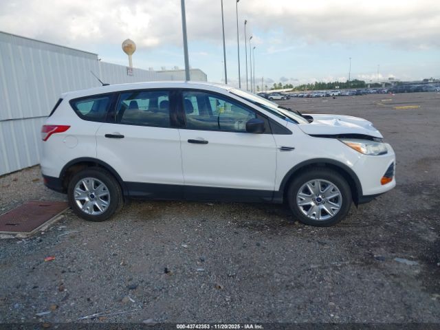 Ford Escape S Image 7