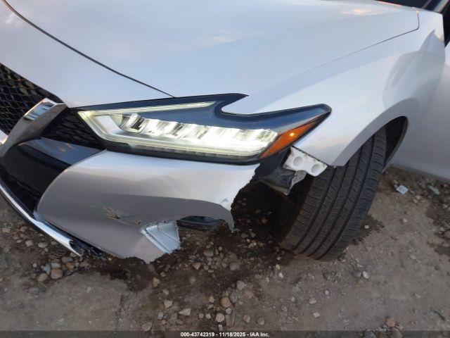 Nissan Maxima Sv Xtronic Cvt Image 8