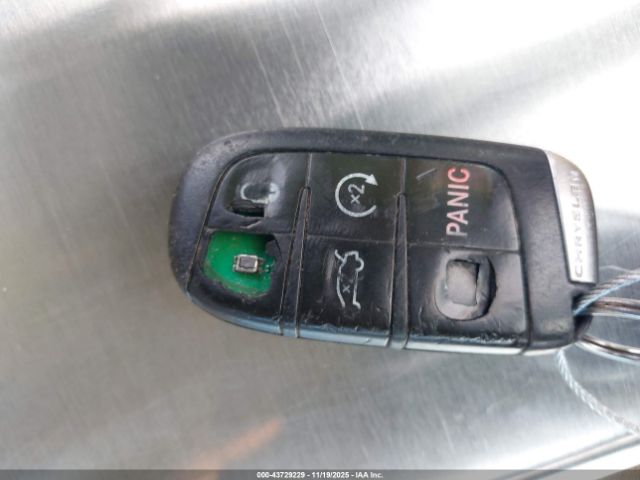 Chrysler 300 Motown Image 8