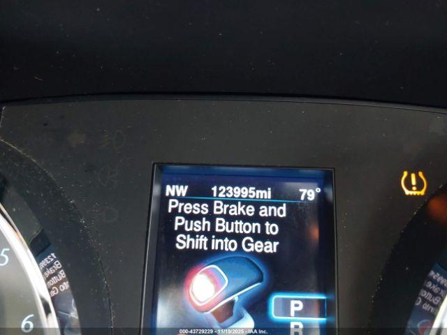 Chrysler 300 Motown Image 12