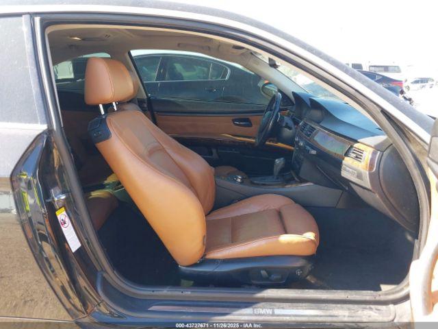 BMW 3 Series Image 10