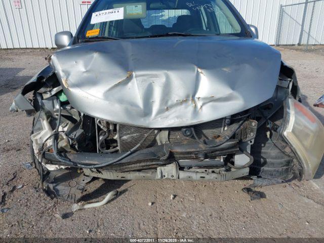 Nissan Versa 1.8sl Image 10