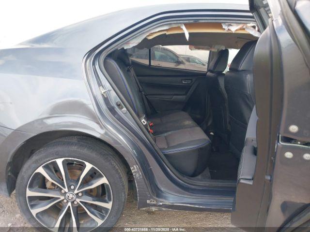 Toyota Corolla Se Image 6