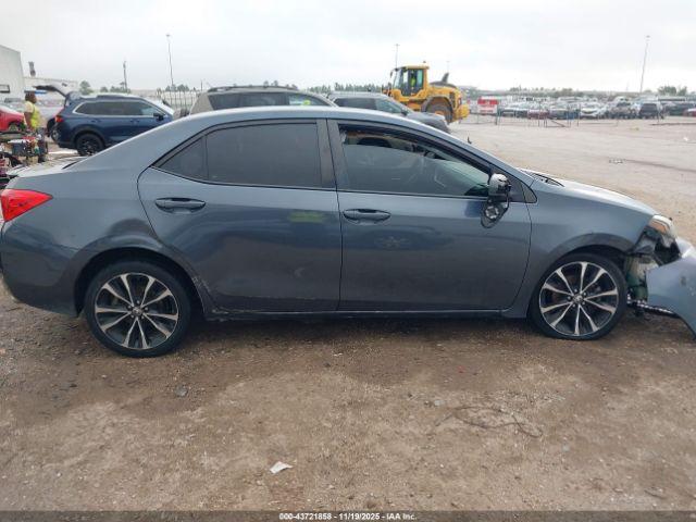 Toyota Corolla Se Image 12