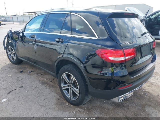 Mercedes-Benz GLC Image 15