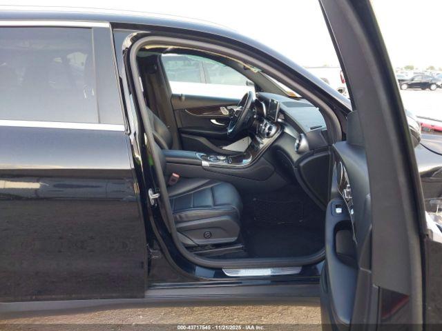 Mercedes-Benz GLC Image 14