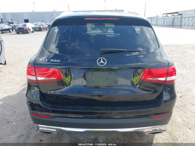 Mercedes-Benz GLC Image 7