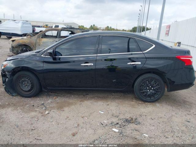 Nissan Sentra S Image 14