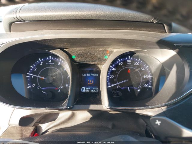 Toyota Avalon Xle Image 5