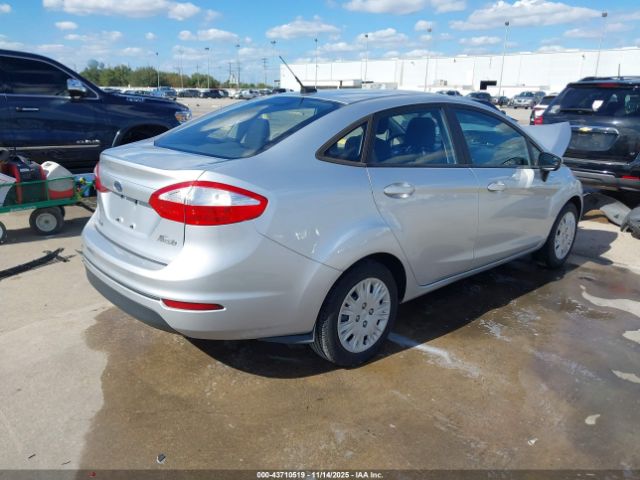 Ford Fiesta S Image 5