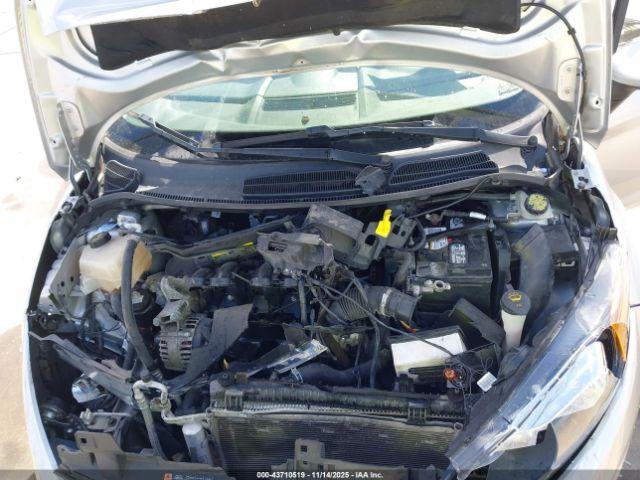 Ford Fiesta S Image 10