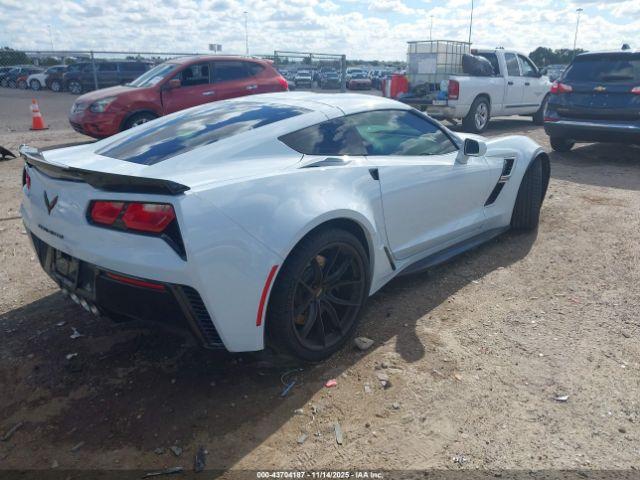 Chevrolet Corvette Grand Sport Image 4