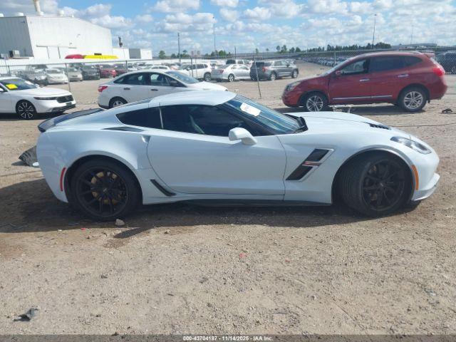 Chevrolet Corvette Grand Sport Image 16
