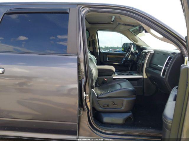 Ram 2500 Laramie Image 4