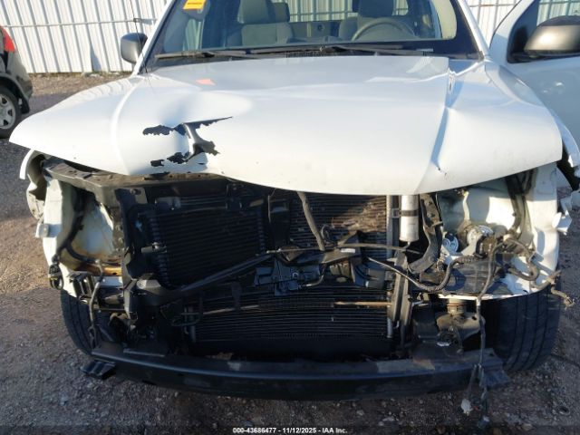 Nissan Frontier S Image 12