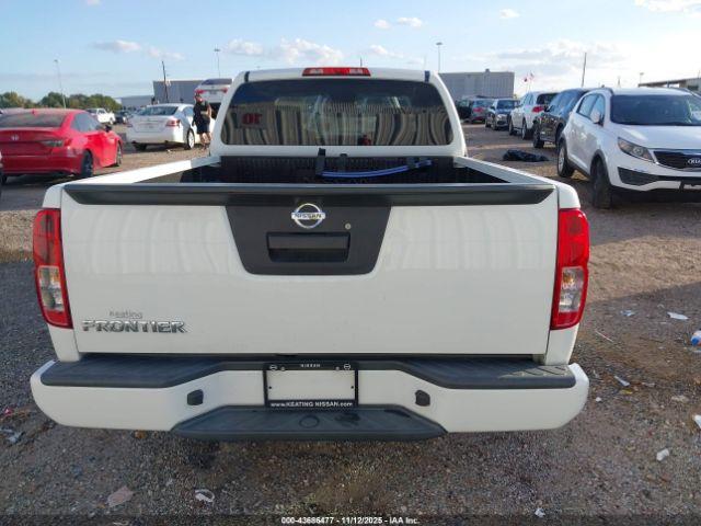Nissan Frontier S Image 6