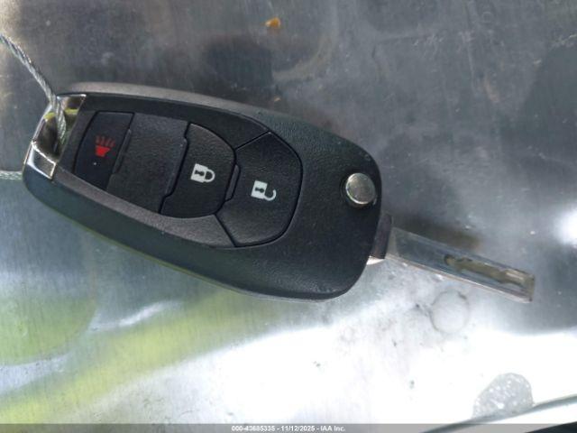 Chevrolet Trax Ls Image 6