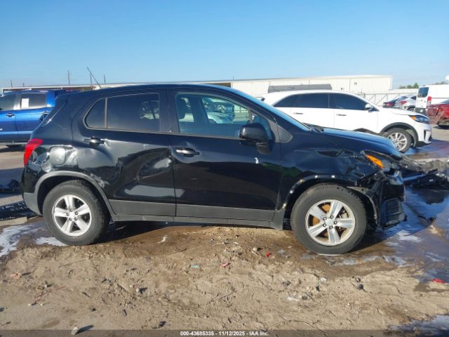 Chevrolet Trax Ls Image 14