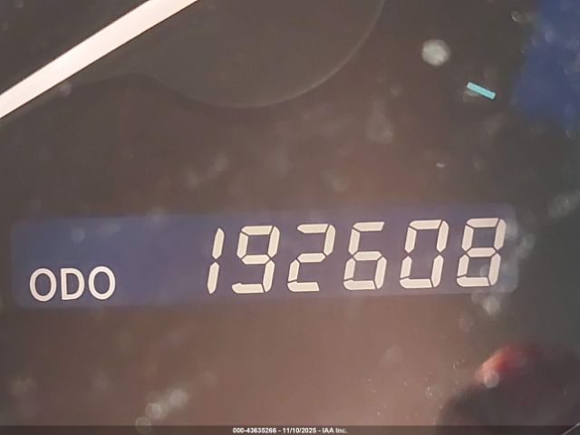 Toyota Sienna Le Image 12