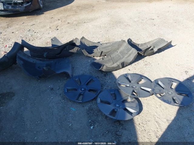 Tesla Model 3 Rear-wheel Drive Image 13