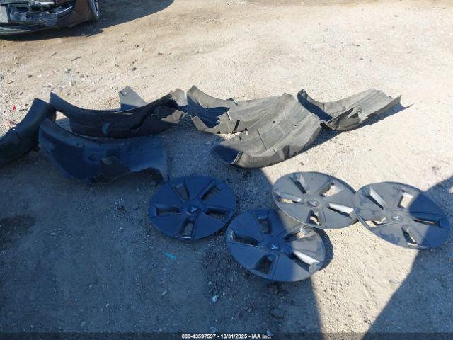 Tesla Model 3 Rear-wheel Drive Image 13