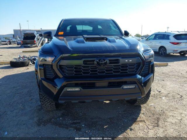 Toyota Tacoma Trd Sport Image 13