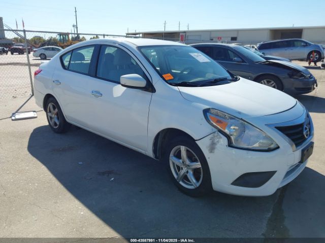 Nissan Versa Image 1