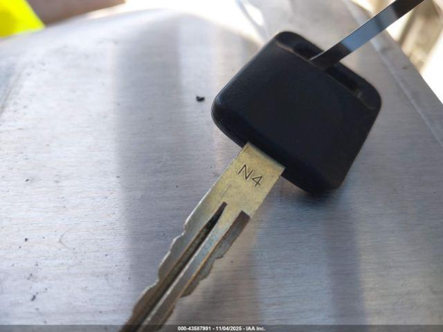 Nissan Versa Image 9