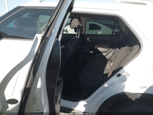 Hyundai VENUE Sel Image 7