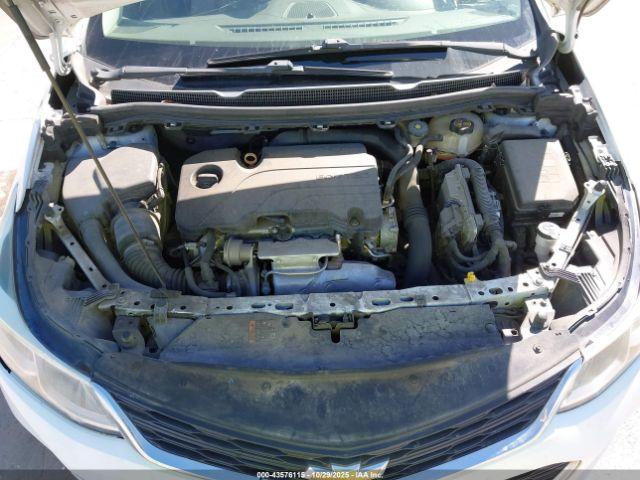 Chevrolet Cruze Ls Auto Image 10