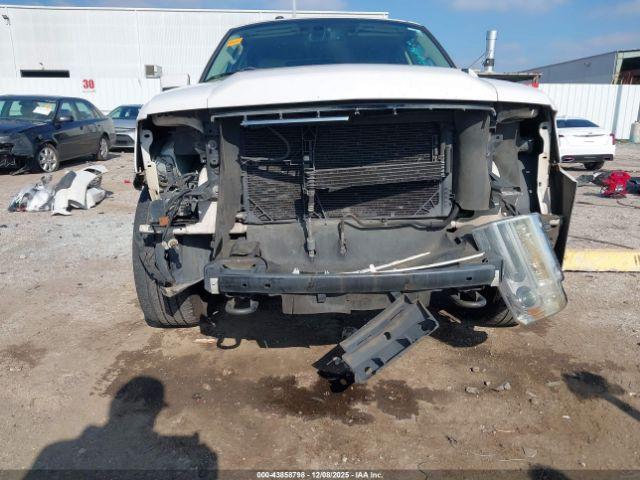 Lincoln Navigator Image 5