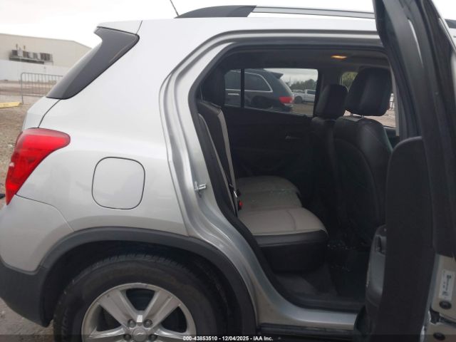 Chevrolet Trax Lt Image 3