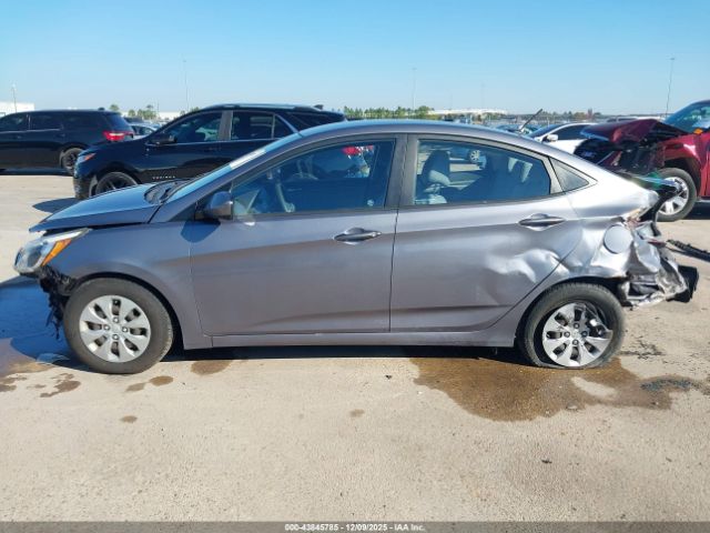 Hyundai ACCENT Gls Image 12