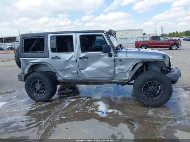 Jeep Wrangler Sport Image 14