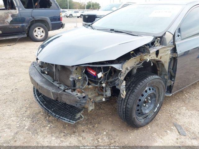 Toyota Corolla Le Image 7