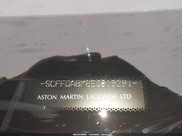 Aston Martin DB9 Volante Image 10