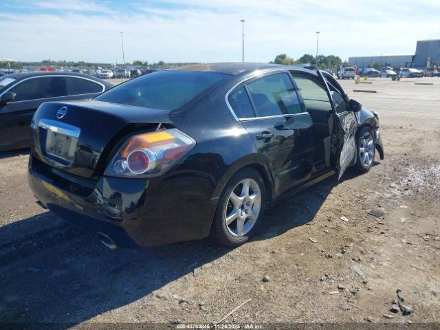 Nissan Altima 2.5 Image 7