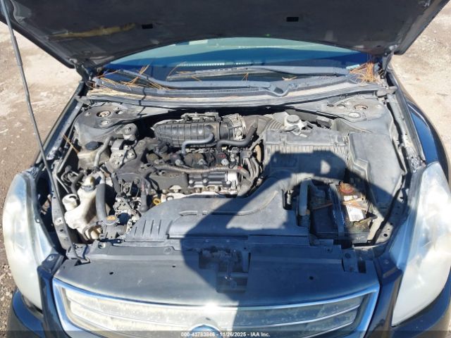Nissan Altima 2.5 Image 15
