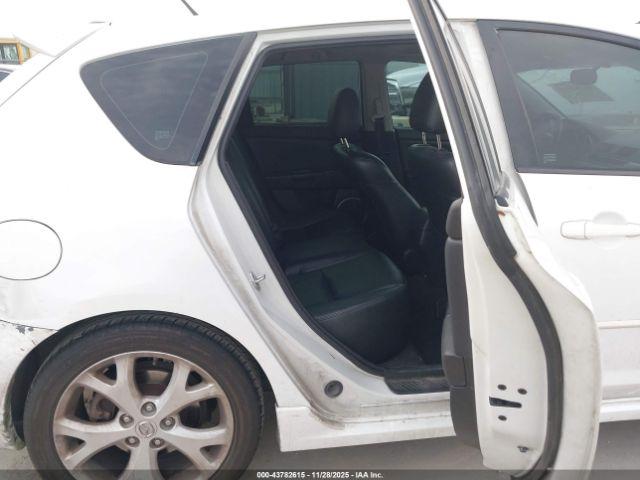 Mazda Mazda3 S Touring Image 13