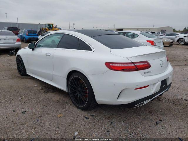 Mercedes-Benz E-Class Image 14