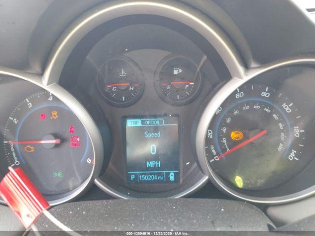 Chevrolet Cruze Ls Auto Image 12