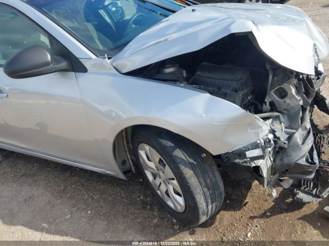 Chevrolet Cruze Ls Auto Image 18