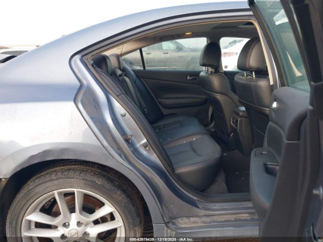 Nissan Maxima 3.5 Sv Image 9