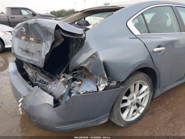 Nissan Maxima 3.5 Sv Image 18