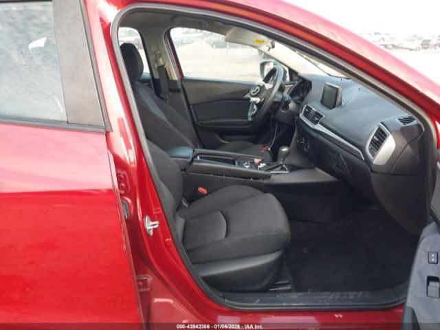 Mazda Mazda3 Sport Image 2